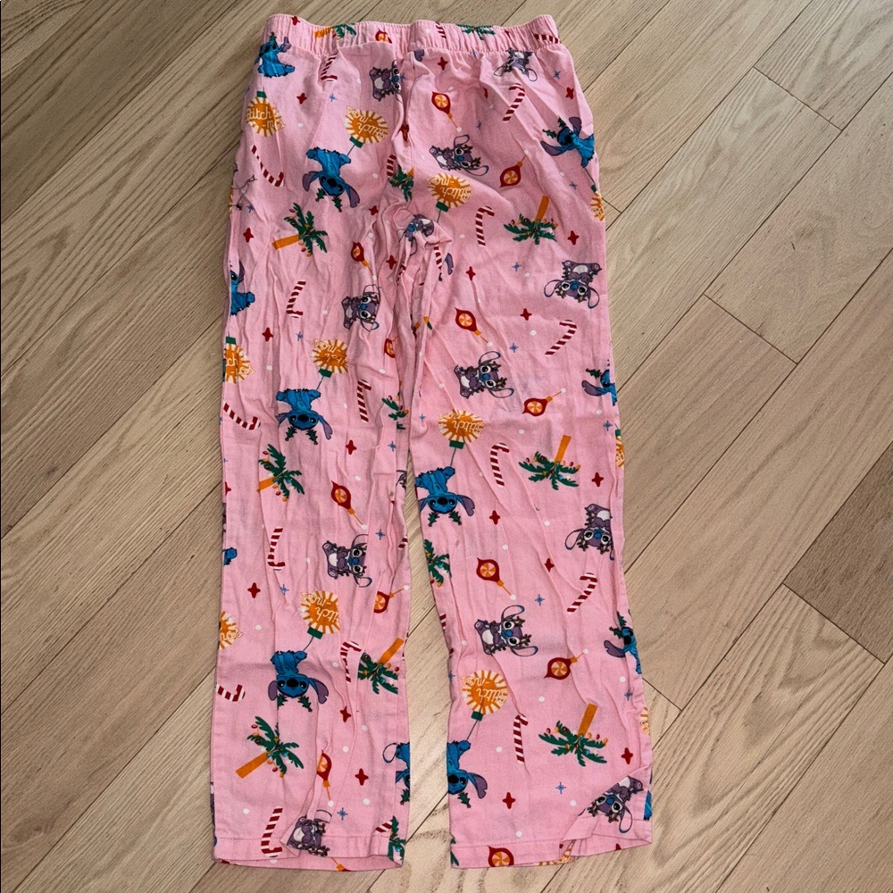 Stitch Xmas PJ set - Picture 7 of 7